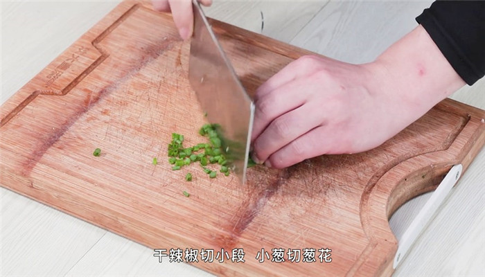 雪里蕻拌黄豆的做法 雪里蕻拌黄豆怎么做