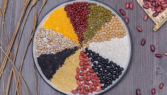 维生素b族的食物 哪些食物富含维生素B