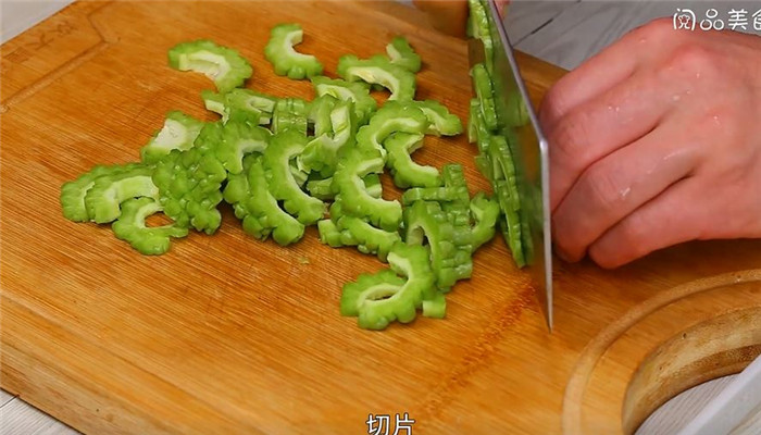 虾米炒凉瓜怎么做 虾米炒凉瓜的做法