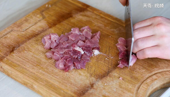 茭白肉丁的做法 茭白肉丁怎么做