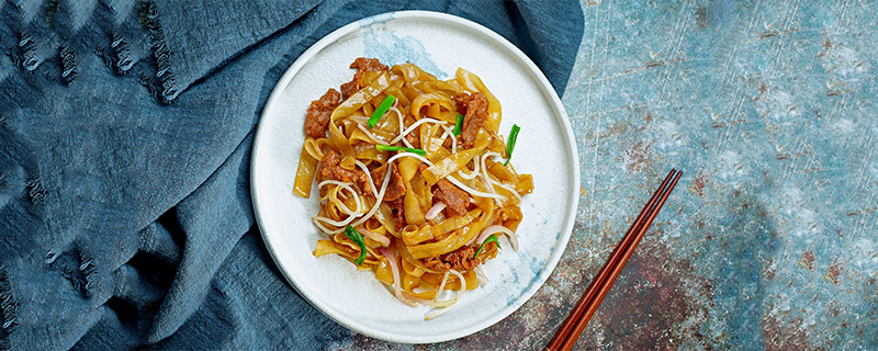 干炒牛河是什么地方的美食 干炒牛河是哪里的美食