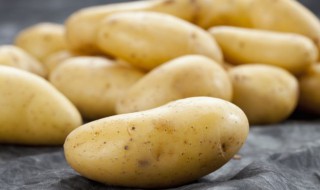 焖土豆块的家常做法 焖土豆块的家常做法简单