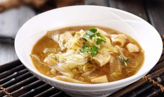 豆腐炖粉条的家常做法 豆腐炖粉条的家常做法视频