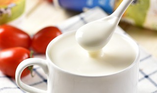 酸奶怎么吃（过期酸奶怎么吃）