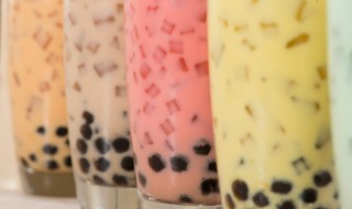 奶茶里面可以加的料都有什么 奶茶里面一般加什么料