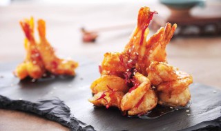 酥皮虾的做法（酥皮虾的做法视频教程）