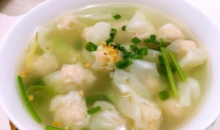虾仁馄饨的简单做法 虾仁馄饨的简单做法视频