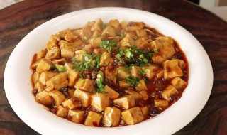 最简单好吃的麻婆豆腐做法（好吃的麻婆豆腐怎么做）