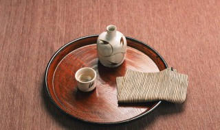 白酒怎么区分粮食酒和勾兑酒（白酒怎么区分粮食酒和勾兑酒GB/T10781.2）