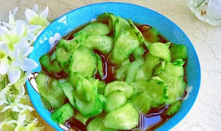 糖醋黄瓜（糖醋黄瓜的最简单做法视频）