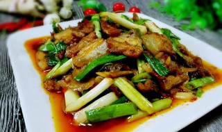 回锅肉怎么炒好吃（回锅肉怎么炒好吃又嫩窍门）