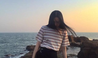 女生句子简单干净霸气（女生句子简单干净霸气图片）