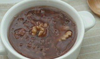 宝宝吃的核桃粥怎么做（宝宝核桃粥的做法大全窍门）