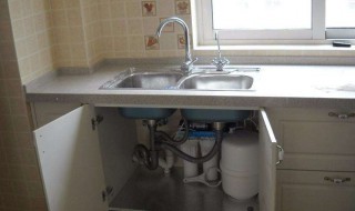 净水机的维修方法（净水机的维修方法有哪些）