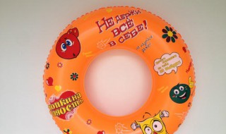 游泳圈的修补方法（游泳圈的修补方法图解）