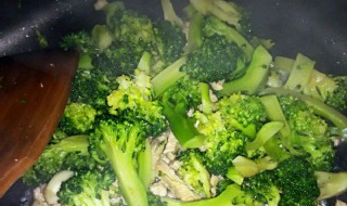 西兰花炒肉（西兰花炒肉图片）