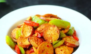 青椒炒素鸡（青椒炒素鸡热量）