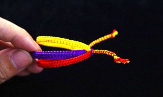 手链的编织的方法（各种编织手链的方法）