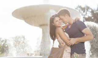 老婆生日礼物（老婆生日礼物送什么礼物好）