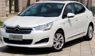 梦见自己开车（梦见自己开车是什么意思）