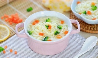 5个月宝宝吃什么辅食（5个月宝宝吃什么辅食补血）