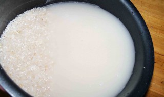 怎样用淘米水洗脸（怎样用淘米水洗脸美白）