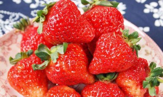 孕妇吃草莓好吗（孕妇吃草莓好吗对胎儿好吗）