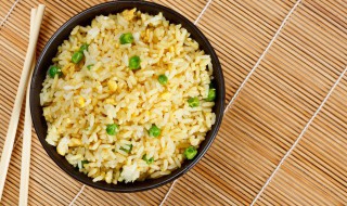 炒鸡蛋米饭做法（炒鸡蛋米饭做法大全）