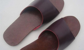 拖鞋穿久了为什么会有屎臭味（拖鞋穿久了为什么会有屎臭味怎么办）