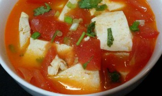 豆腐加西红柿汤做法（豆腐加西红柿汤做法大全）