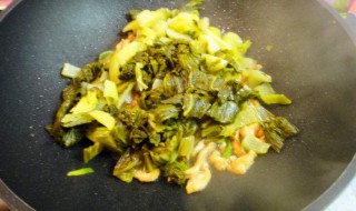 酸菜炒鸡肉的做法 鸡肉炒酸菜的家常做法