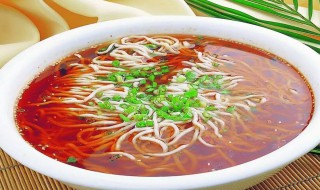 酸汤面的家常做法（鸡蛋酸汤面的家常做法）