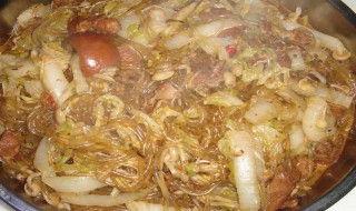 猪肉酸菜炖粉条的做法 猪肉酸菜炖粉条的做法 最正宗的做法