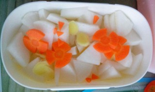 腌酸甜白萝卜做法（腌制酸甜白萝卜的做法大全）