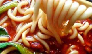 酸辣土豆粉的做法（酸辣土豆粉的做法 家常）