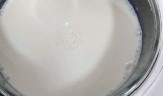 电饭煲自制酸奶 电饭煲自制酸奶蛋糕