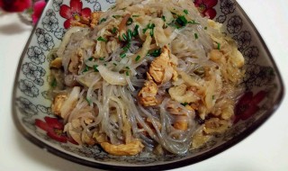 酸菜豆腐粉条的做法（酸菜豆腐粉条的做法大全）
