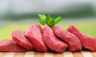 酸菜炒牛肉的家常做法（酸菜炒牛肉的家常做法大全）