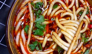 家常酸辣土豆粉的做法（家常酸辣土豆粉的做法大全）