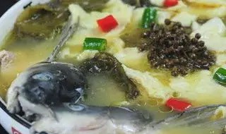 家常酸菜鱼简单做法（家常酸菜鱼简单做法视频教程）
