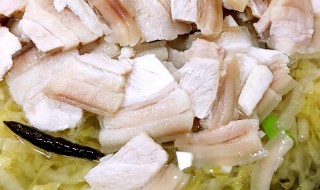 酸菜白肉的做法大全（酸菜白肉的做法大全家常菜）