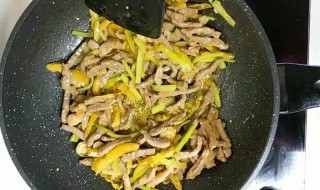 酸辣牛肉丝的做法 酸辣牛肉丝的做法和配料