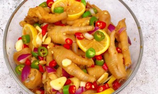 网红酸辣鸡爪的做法（网红酸辣鸡爪的做法窍门）