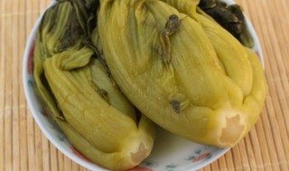 东北酸白菜的做法 东北酸白菜的做法大全瓶装