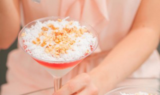 酸奶冰淇淋的做法 酸奶冰淇淋的做法最简单的做法