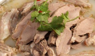 酸辣羊肉汤锅的做法（酸辣羊肉汤锅的做法及配料）