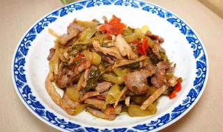酸菜炒猪肉 酸菜炒猪肉图片