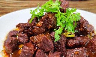 烧牛肉块怎么做 烧牛肉块怎么做好吃视频