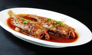 杭州美食小黄鱼做法（杭州美食小黄鱼做法大全）