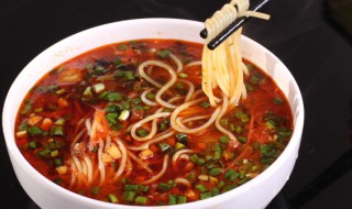 素臊子酸汤面（肉臊子酸汤面）